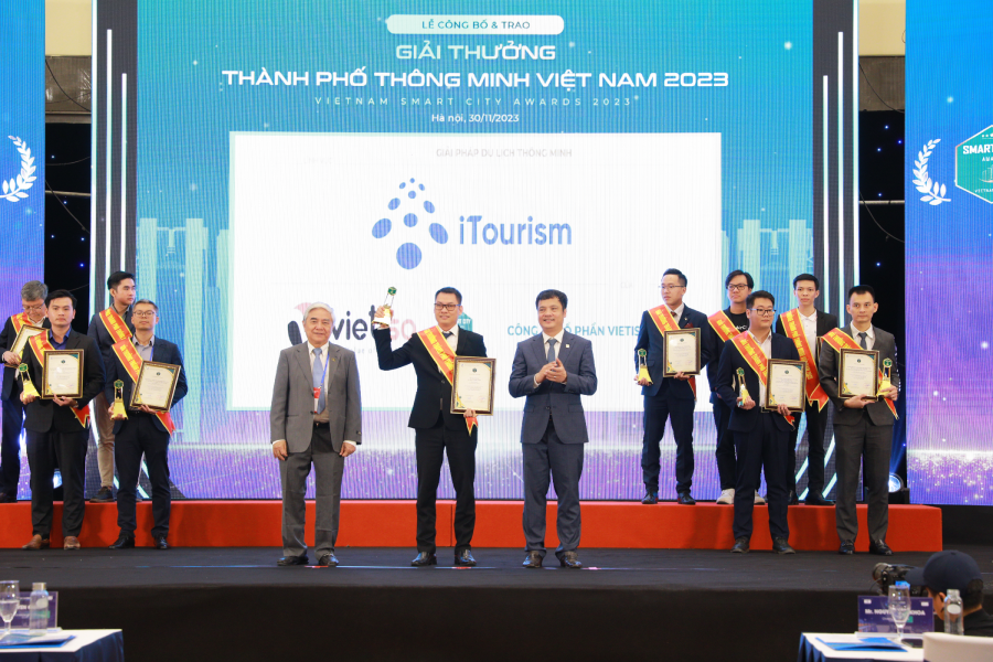 Nền tảng số iTourism nhận giải thưởng Thành phố thông minh Việt Nam 2023